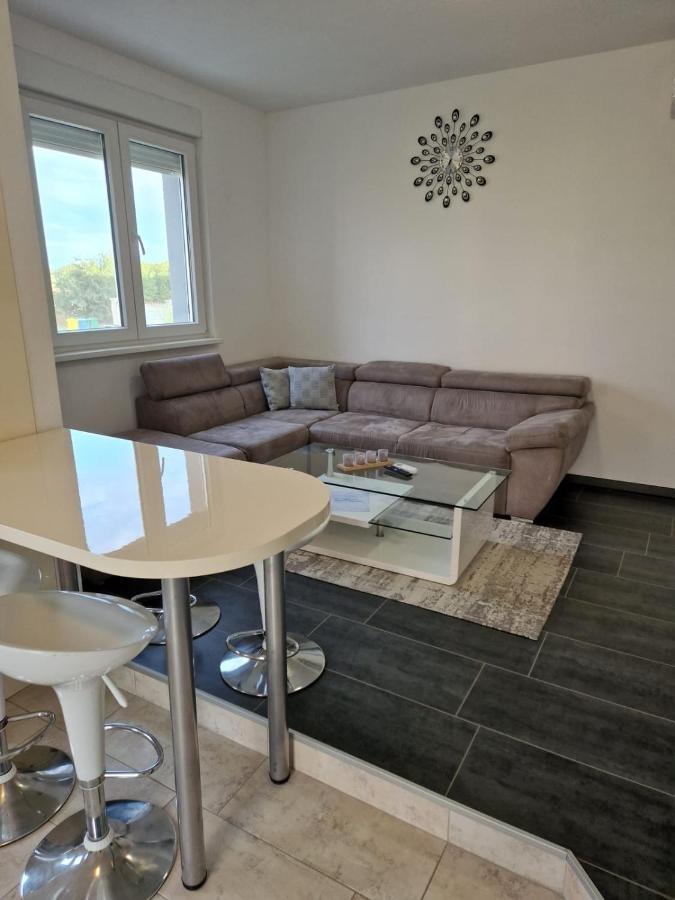 Apartment Luca Pula Dış mekan fotoğraf